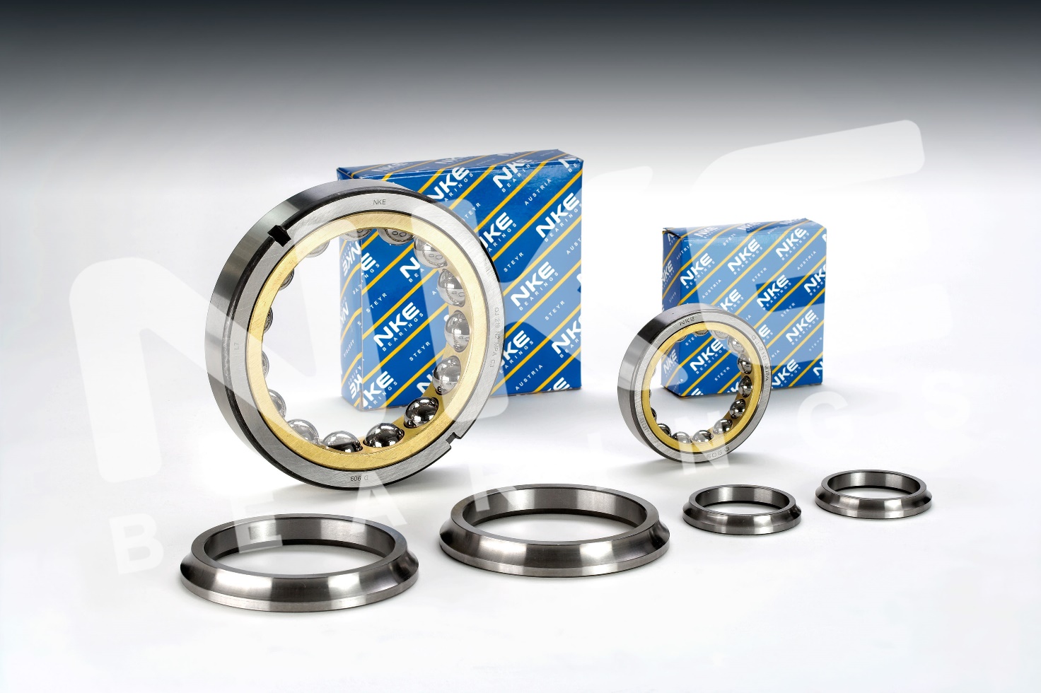 單列四點接觸軸承